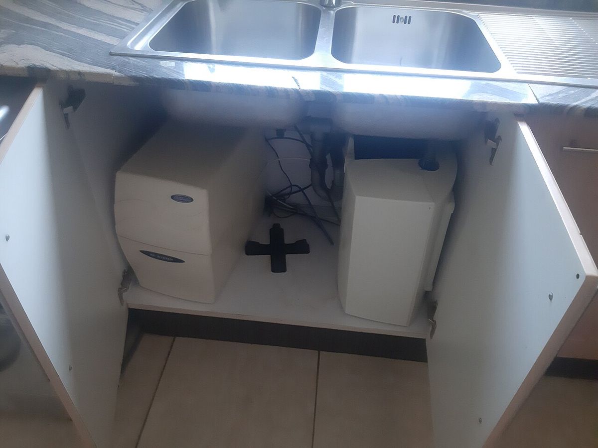 Water filtration cartridges